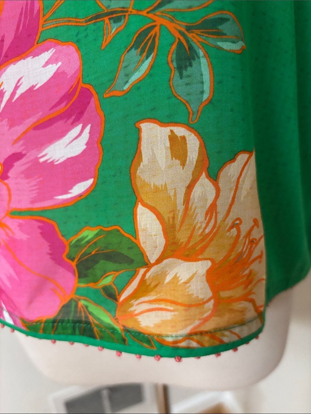 Johnny Was Green Floral Flutter Sleeve Blouse with Pink & Orange Blooms S - Picture 7 of 10
